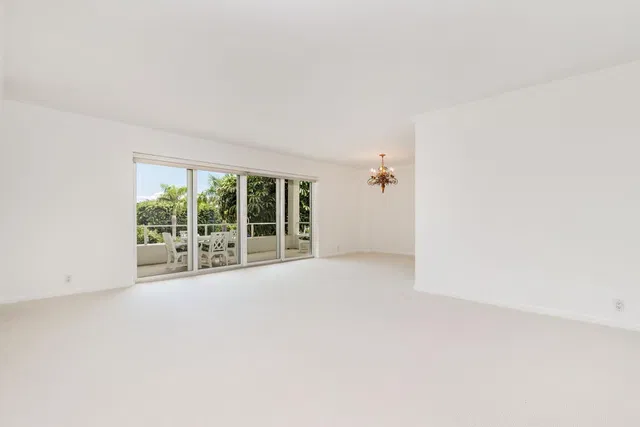 Palm Beach Towers, Palm Beach Unit B124 photo 14