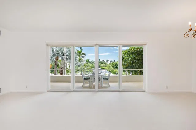 Palm Beach Towers, Palm Beach Unit B124 photo 16
