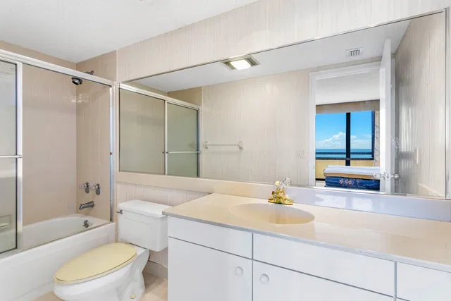 4000 N Ocean Singer Island Unit 601 photo 15