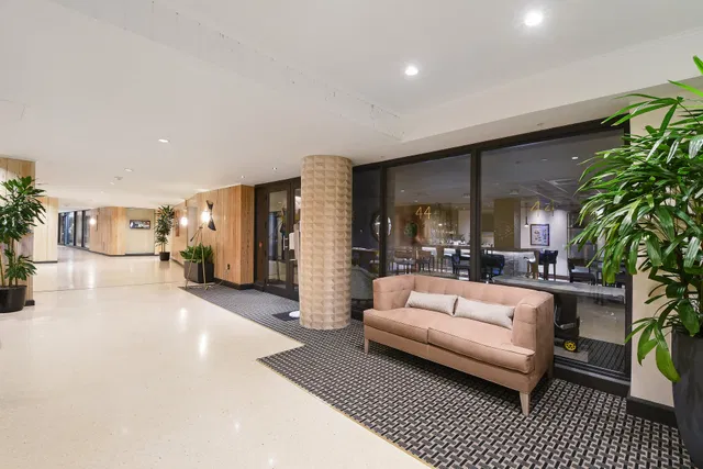 Palm Beach Towers, Palm Beach Unit 606a photo 14