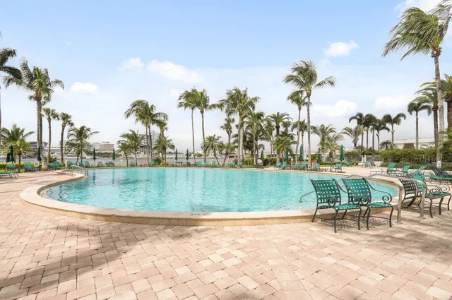 Palm Beach Towers, Palm Beach Unit 606a photo 17