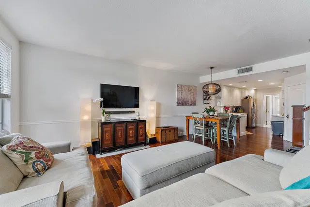 Charleston Court at Abacoa Residence photo 7