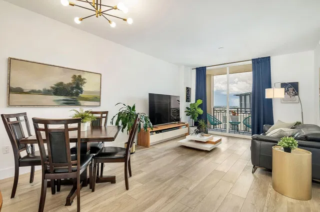 CityPlace South Tower Unit 1212 photo 3