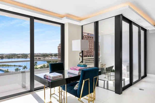 The Plaza of The Palm Beaches Unit 11ef photo 9