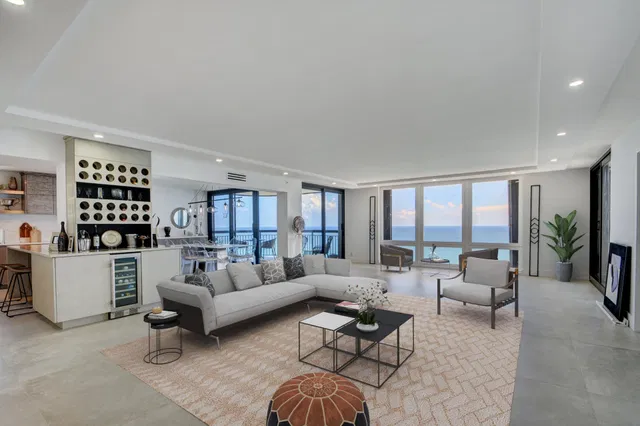 Eastpointe Singer Island Unit 16i photo 4
