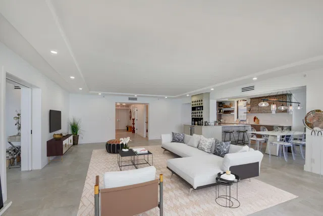 Eastpointe Singer Island Unit 16i photo 9