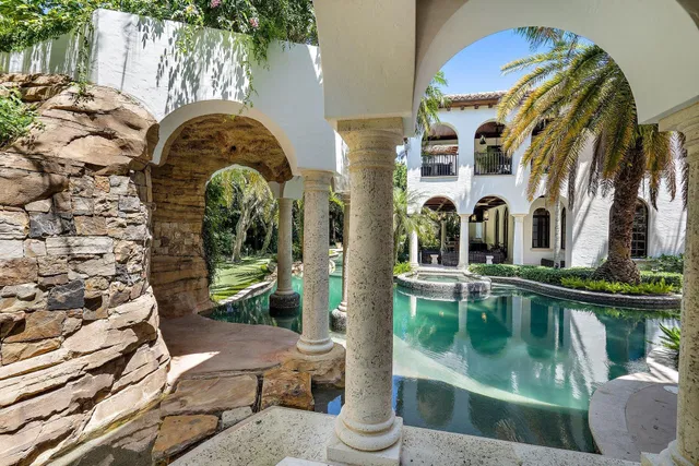 Bear's Club Residence photo 7