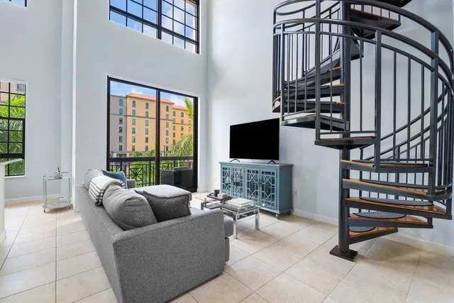 One City Plaza Unit 202 photo 6