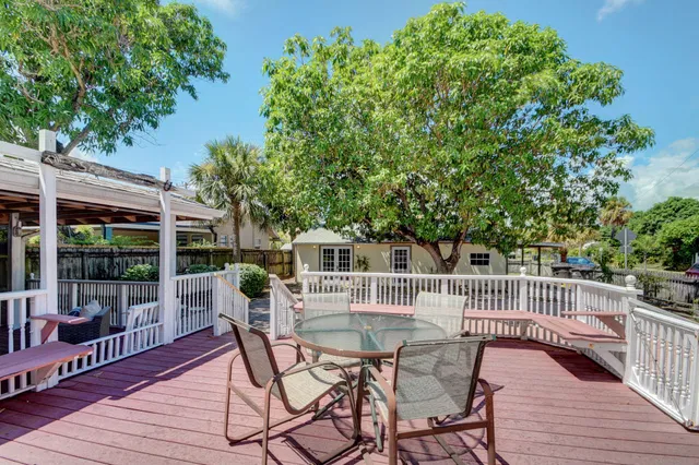 NOMAR West Palm Beach Residence photo 18