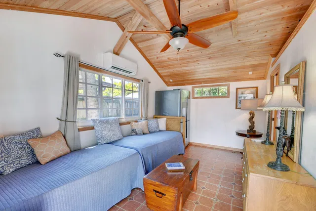 NOMAR West Palm Beach Residence photo 24