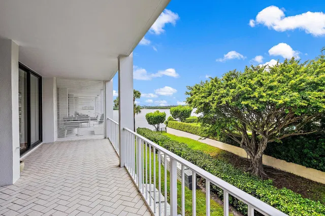 2784 S Ocean Boulevard #206n