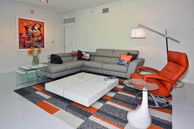 The Astor Unit 502 photo 5