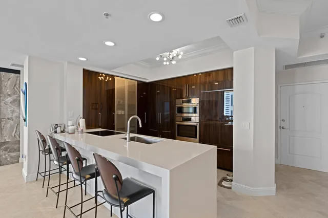 One City Plaza Unit 1409, 801 S Olive Avenue, West Palm Beach, exterior