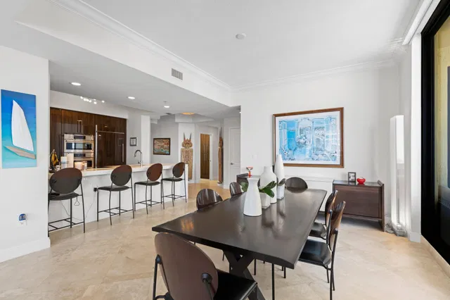 One City Plaza Unit 1409 photo 4