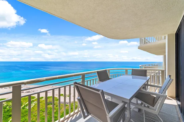 Tiara Singer Island Unit 22e photo 10