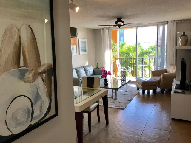 The Tower Condominium at Cityplace Unit 407 photo 2