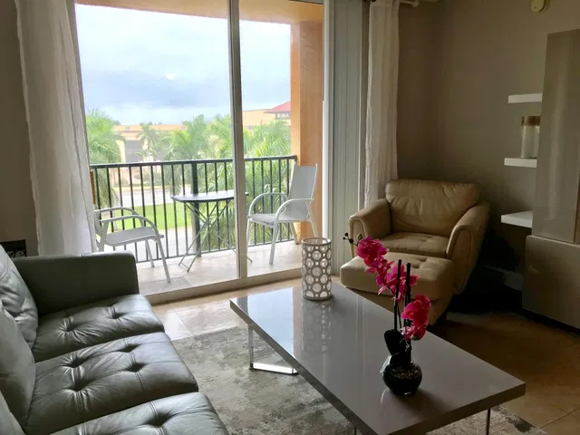 The Tower Condominium at Cityplace Unit 407 photo 7