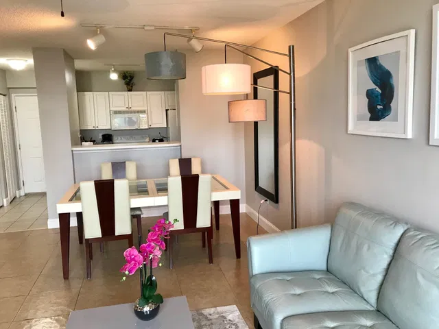 The Tower Condominium at Cityplace Unit 407 photo 8