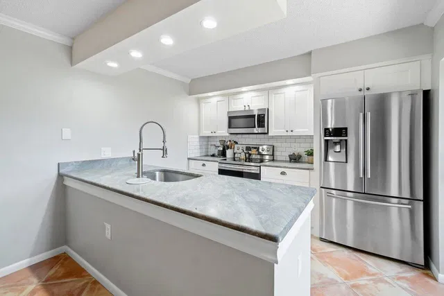  Residence photo 10