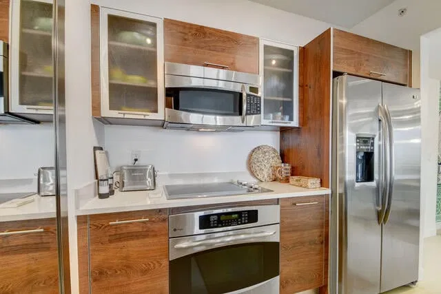 City Palms Unit 709 photo 8