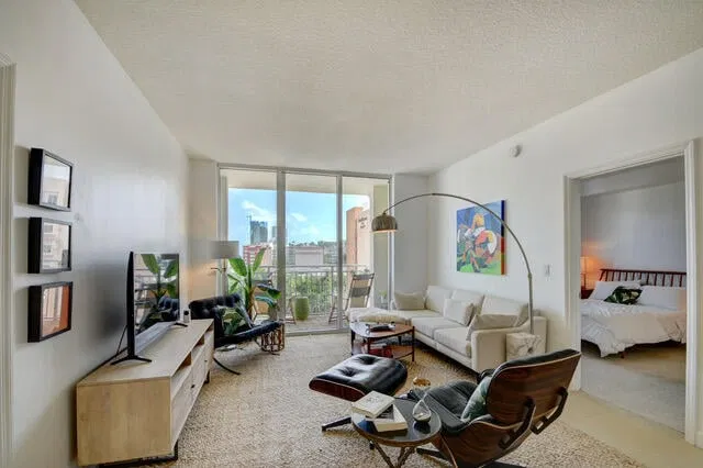 City Palms Unit 709 photo 10