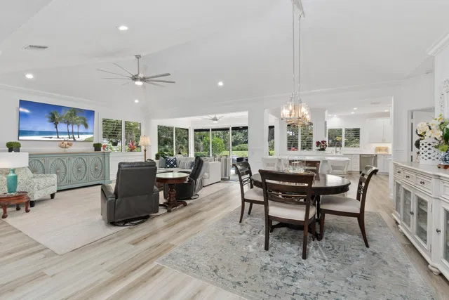 Willoughby Golf Club Residence photo 6