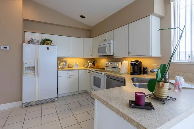 Harbour Ridge Residence photo 8