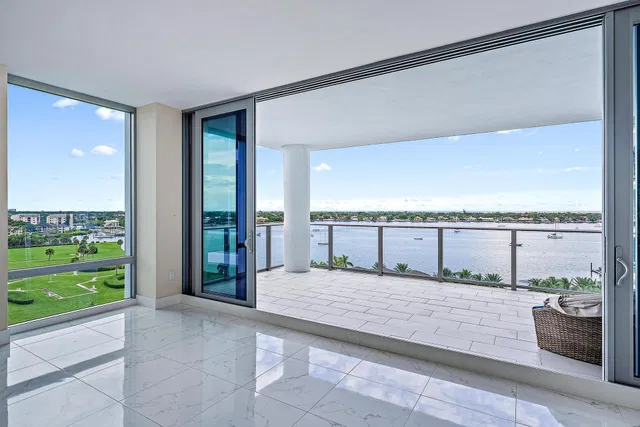 Water Club North Palm Beach Unit 904 photo 6