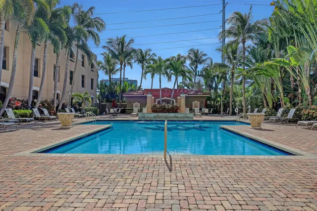 The Montecito Unit 506 photo 42