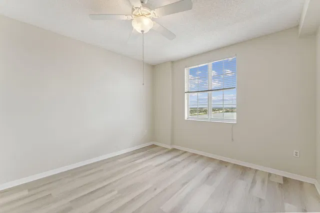 The Montecito Unit 1206 photo 6
