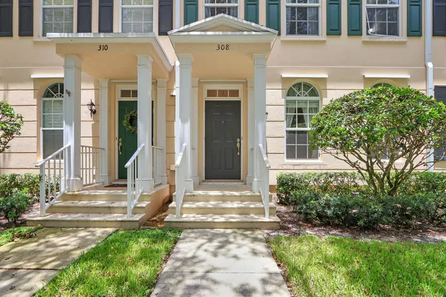 Charleston Court at Abacoa Residence photo 2