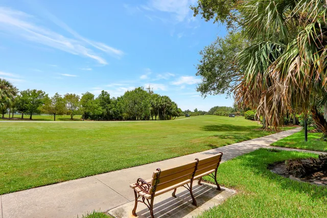 Charleston Court at Abacoa Residence photo 39