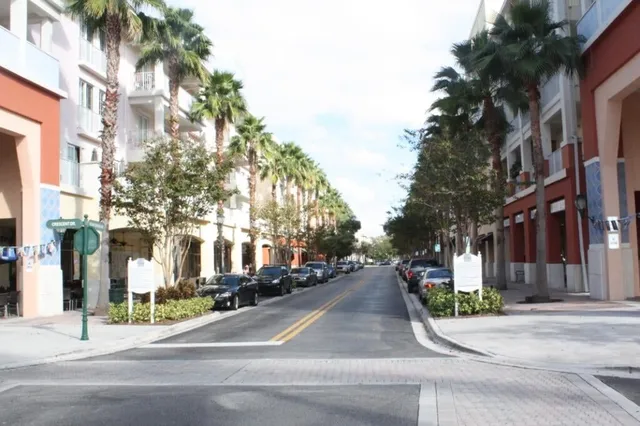 Charleston Court at Abacoa Residence photo 44