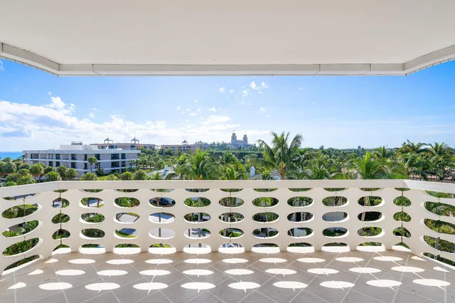 130 Sunrise Avenue #611