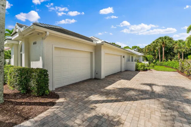 Willoughby Golf Club Residence photo 4