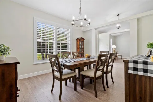 Residence photo 5