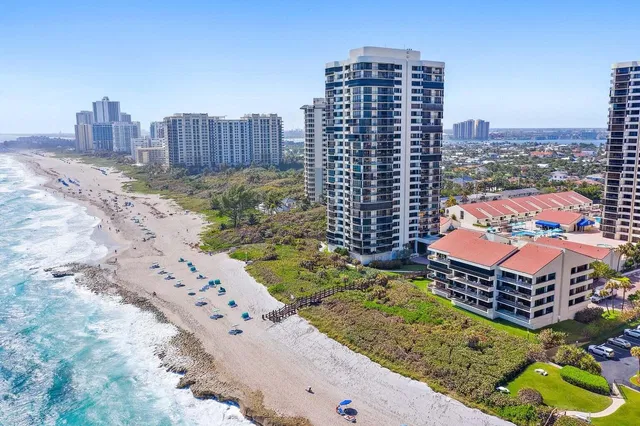 Martinique Singer Island Unit 2401 photo 10