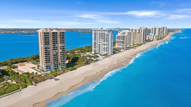 Via Delfino Condominium Unit 600 photo 4