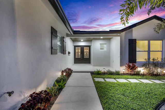 Residence photo 2