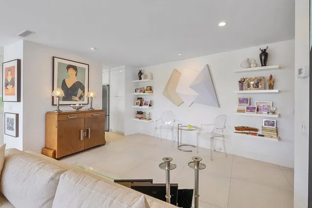 Palm Beach Towers, Palm Beach Unit 122b photo 10
