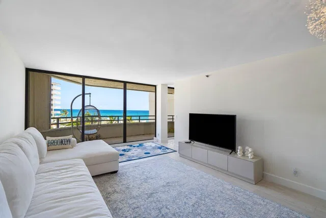 3560 S Ocean Boulevard #406