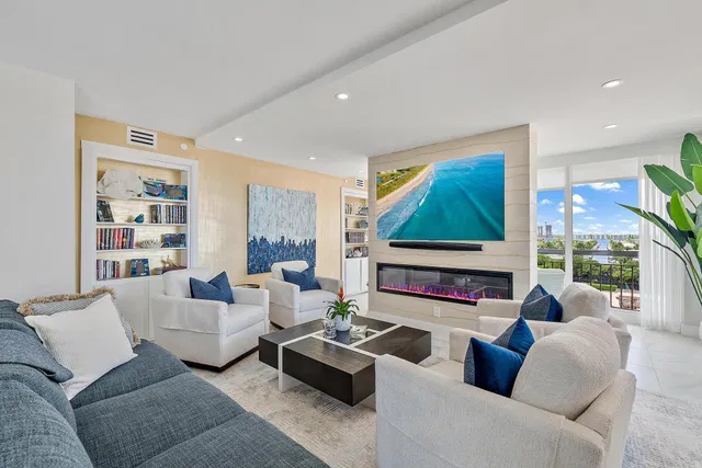 4000 N Ocean Singer Island Unit 803 photo 9
