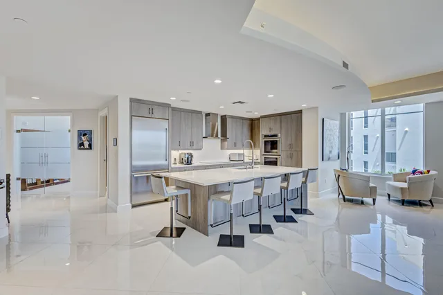 Azure Palm Beach Gardens Unit 412 photo 15
