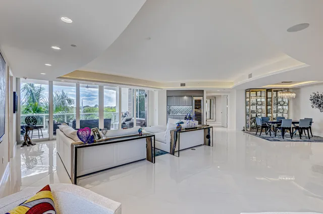Azure Palm Beach Gardens Unit 412 photo 28