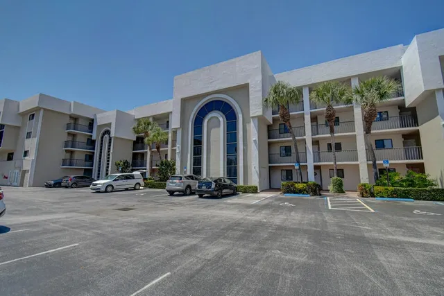 3525 S Ocean Boulevard #103