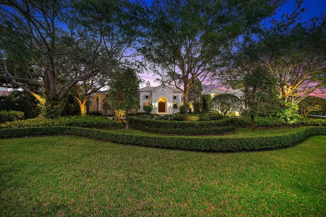 Bear's Club Residence photo 3