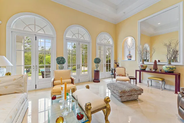 Bear's Club Residence photo 9