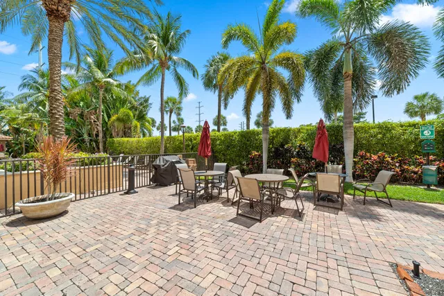 The Montecito Unit 1113 photo 32