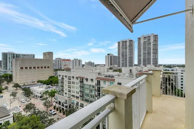 City Palms Unit 1042 photo 17