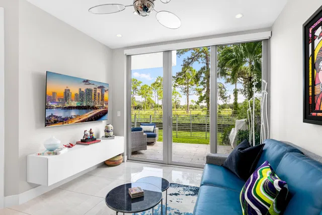 Moderne Boca Residence photo 11